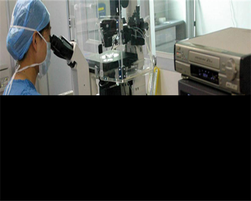 代孕包女孩,46岁能做试管婴儿吗？46岁*二胎晚不晚